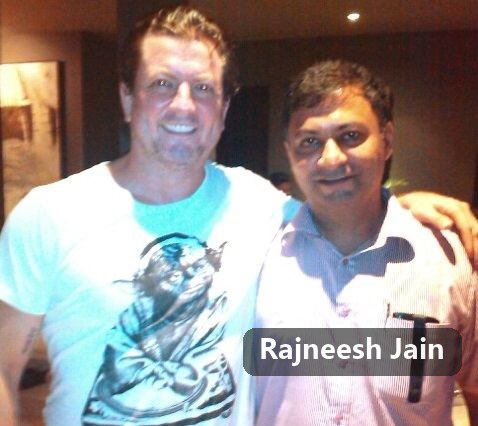 Rajneesh Jain at a session